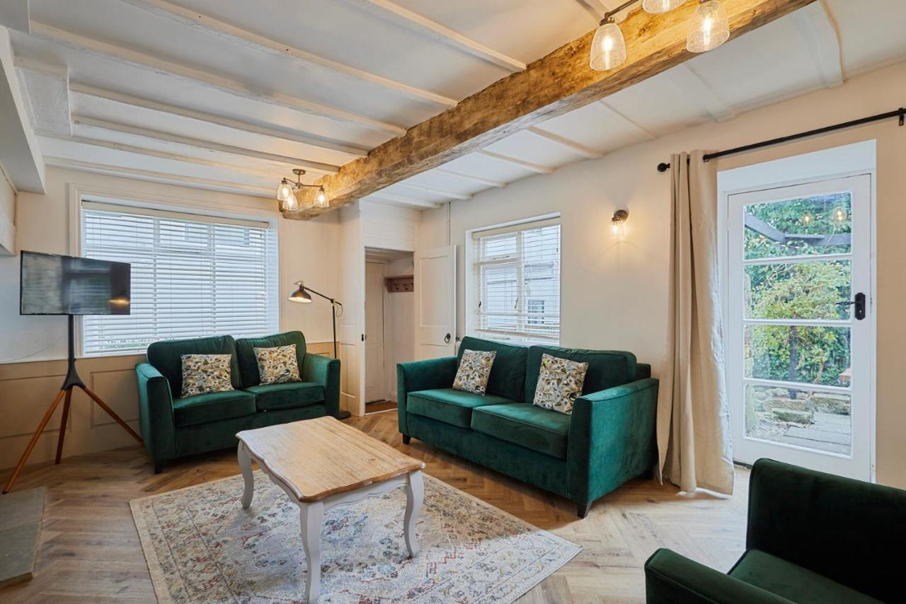 Host & Stay - Cragg Cottage Уитби Екстериор снимка